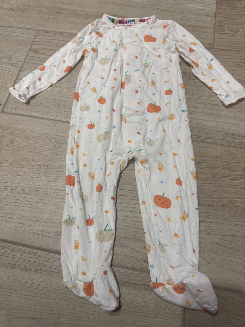 Magnetic Me Bootiful Baby Modal Magnetic Parents Favorite Foot 6-9 months